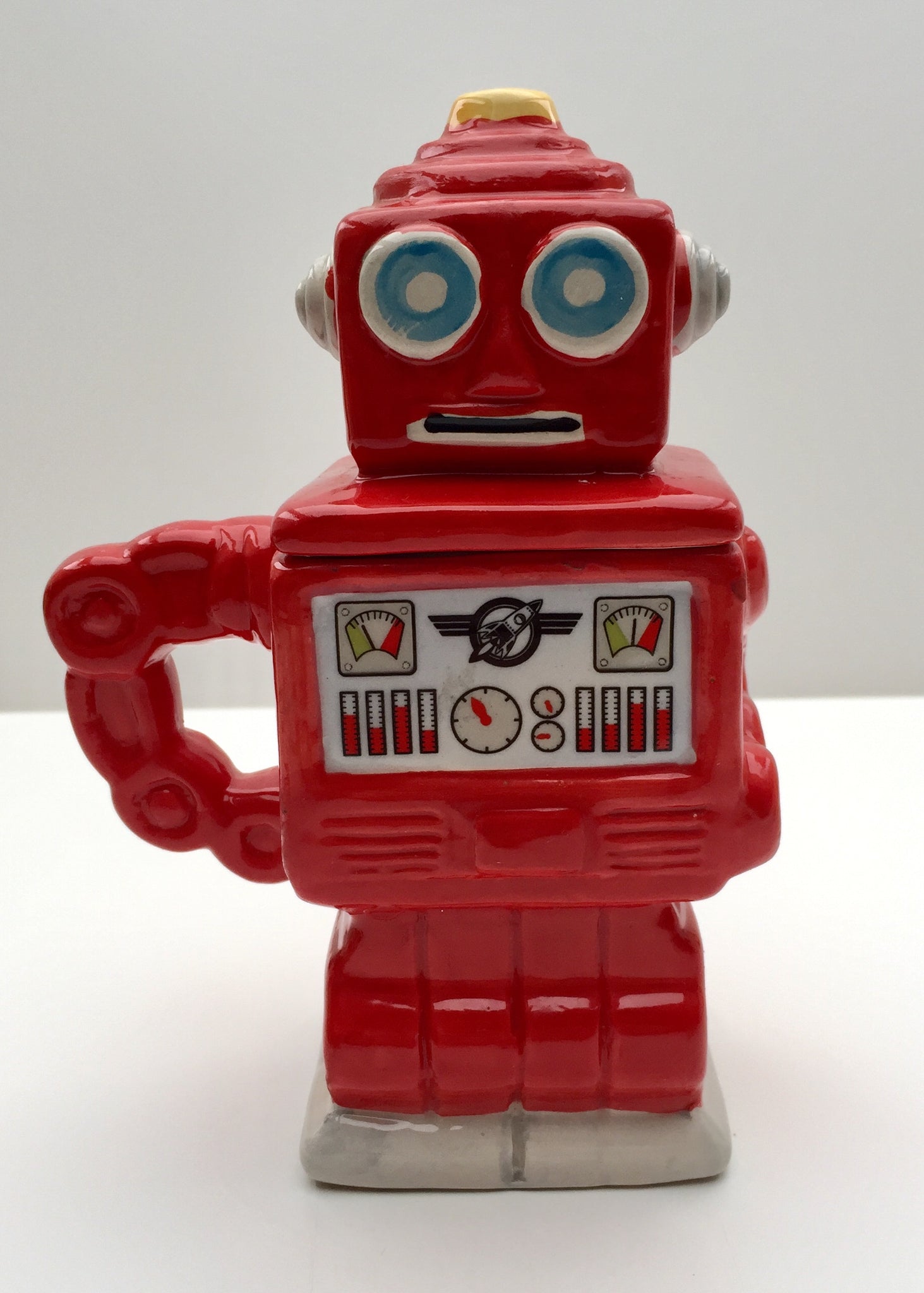 Robot in red colourway, different methinks