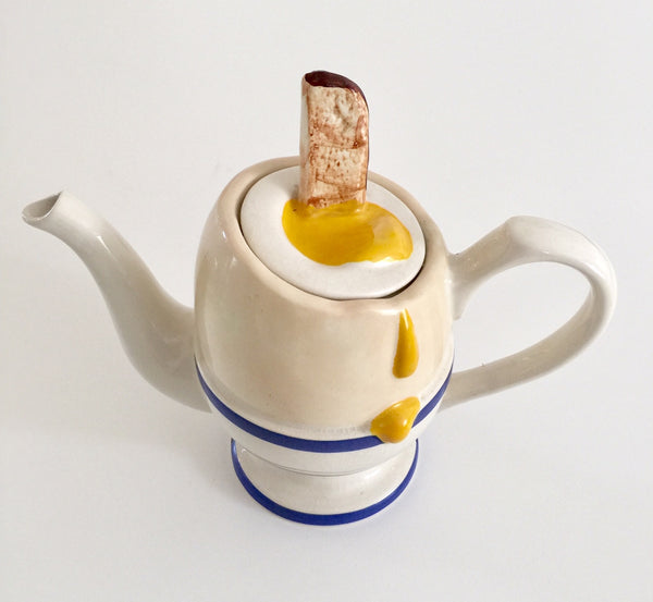 Boiled Egg Teapot by Cardew vintage