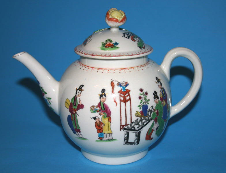 Worcester 18th cent. teapot and cover