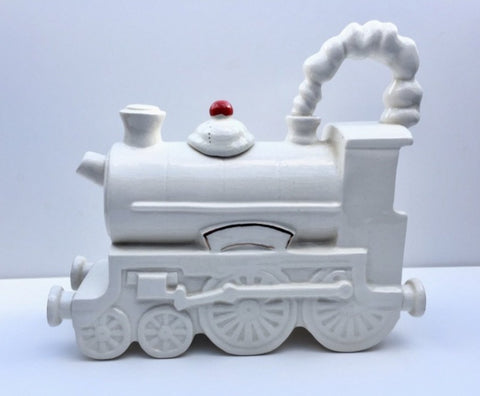 Puffer Train Teapot from Richard Parrington